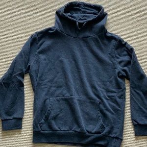 Forever 21 turtleneck sweatshirt